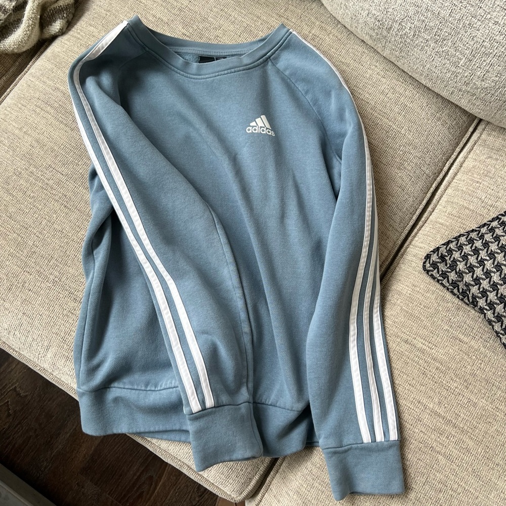 Adidas crewneck sweatshirt